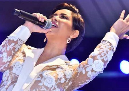 حلو الفن - شيرين عبدالوهاب توجه رسالة لـ هيفاء وهبي بعد مرورها بأزمة صحية