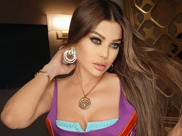 حلو الفن – صراخ هيفاء وهبي بعد حفلها بالمسكيك يصل لمطار بيروت.. شاهد لماذا؟