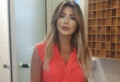 حلو الفن - نوال الزغبي تضع اللمسات الأخيرة على أغنيتها الجديدة من داخل الإستديو.. شاهد