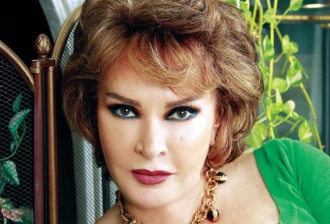 حلو الفن - صفية العمري: سعيدة بعودة المهرجانات الفنية والسينما أساس التقدم.. شاهد