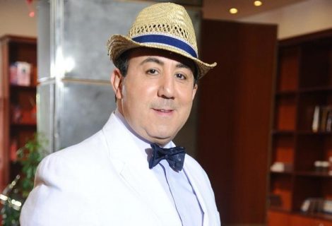 حلو الفن - محمد خير الجراح يغني ويستمتع بأغنية أطفال عن "باب الحارة"