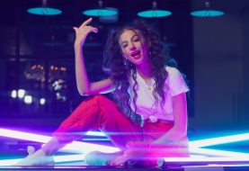 حلو الفن - Alya تُوقّع عقد تعاون مع Universal Music MENA وتُطلق Hung Up.. فيديو