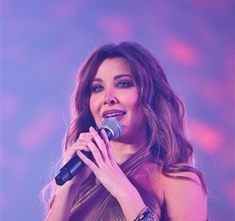 حلو الفن - نانسي عجرم للمصريين بعد حفلها بـ إستاد القاهرة: قلبي يذهب إليكم جميعًا