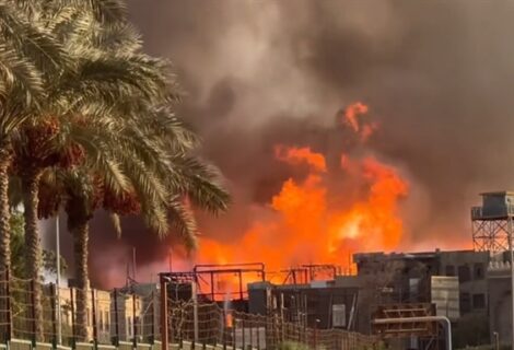 حلو الفن - حريق هائل في الحي الشعبي بمدينة الإنتاج الإعلامي بمصر